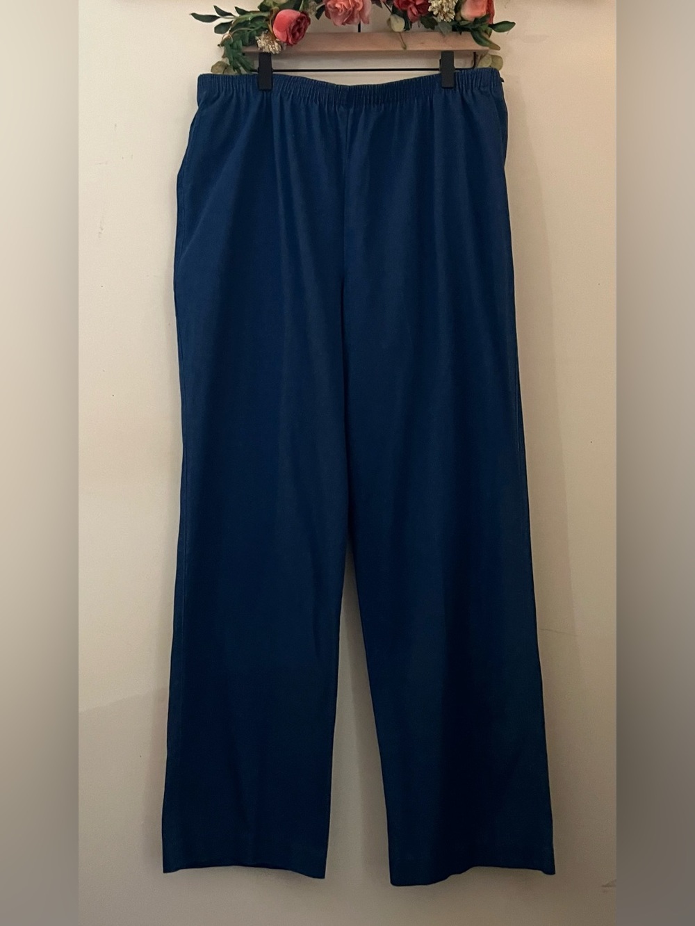Alfred Dunner Women's Straight Leg Jeans in Deep Navy